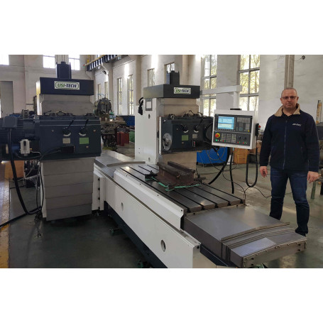 Horizontal double milling machine for fishplate milling