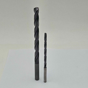 Carbide drill, helical, 12xD with watering