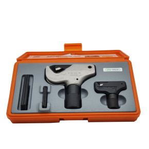 Kit of 2 external thread restorers with 55 ° and 60 ° blade sets