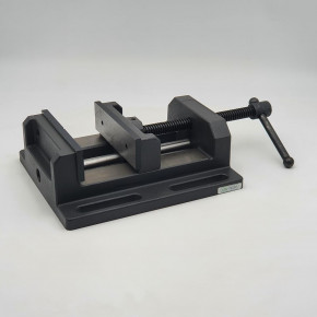 Drilling machine vice with jaw guidance serie QD