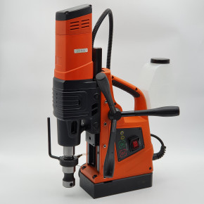 Magnetic drill 500